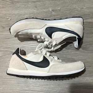 Nike Waffle Trainer 2 Shoes in Cream/White, Big Kid’s Size 5.5Y or Women’s 7